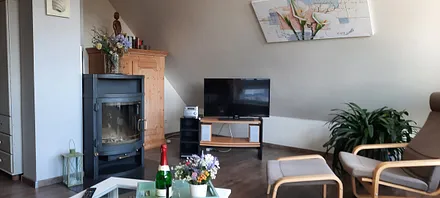 Wohnbereich mit Kamin