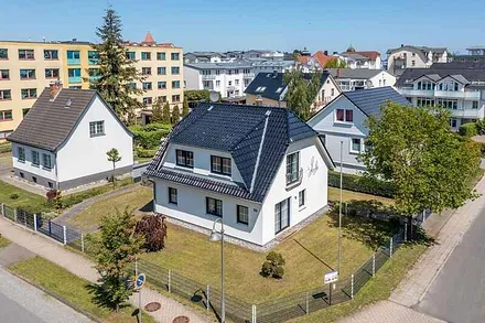 Aussenaufnahme-Strassenansicht