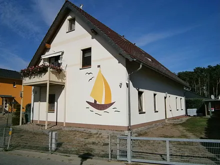 Zufahrt zum Parken auf dem Grundstück