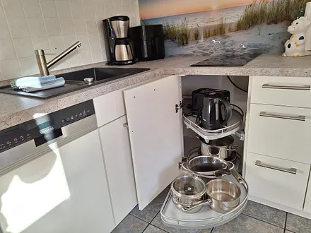 Kochtopfkarussel ,Toster und Wasserkocher