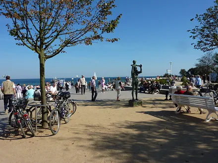Vor der Seebrücke, nur wenige Meter von der Wohnung entfernt