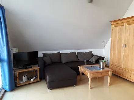 1.....mit Sitzecke/ Schlafcouch