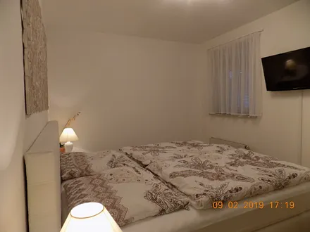 ...möchten Sie vom Bett fernsehen oder einfach nur relaxen?