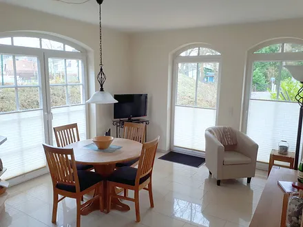 Esstisch für 4 Personen