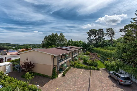 Außenanlage mit Garten