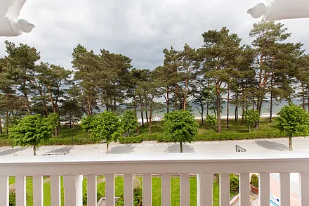 Ihr Seeblick vom Balkon.