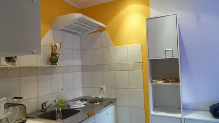 komplette Küchenzeile mit Geschirrspüler 