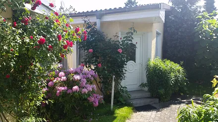 kombinierter Woh und Schlafraum