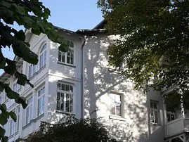 Unser DÜNENHAUS bietet elegante Ferienwohnungen mit ein bis drei Zimmern. Die D401 liegt im 3. Obergeschoss.