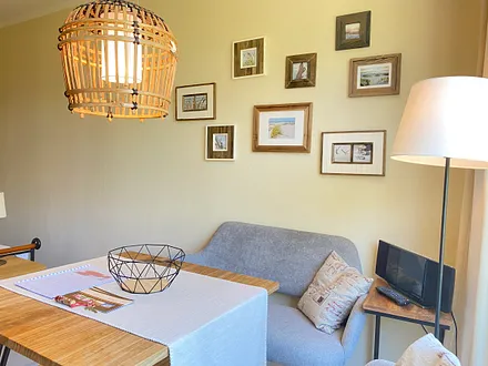 Kleine, gemütliche Sitzecke. 