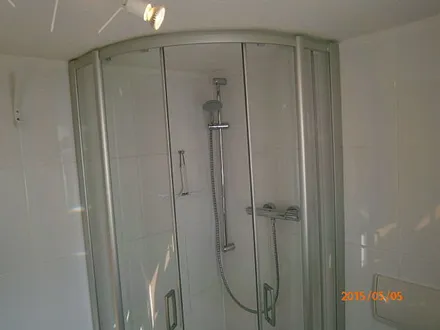 Glasdusche mit Schiebetüren