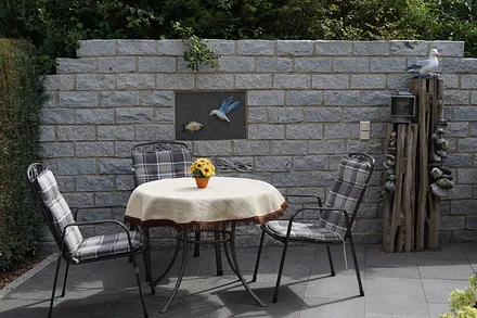 Gemütliche Sitzecke im Garten.