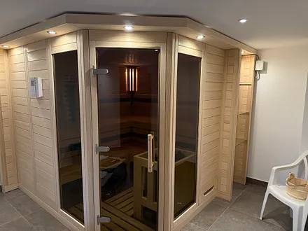 neue Gemeinschaftssauna