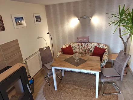 Wohnbereich mit Kamin