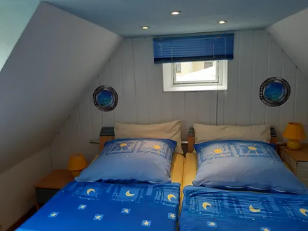 Doppelbett mit "Paradiesmatratzen"