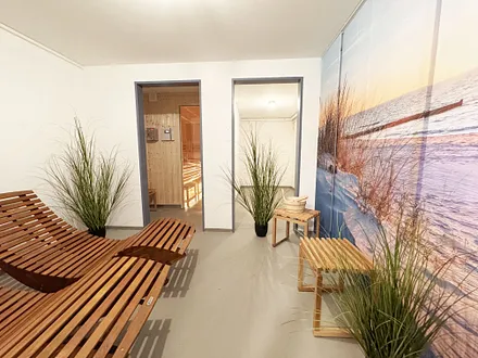 Sauna und Ruheraum
