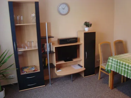 Wohnraum mit Essplatz