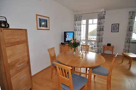 Esstisch für 4 Personen