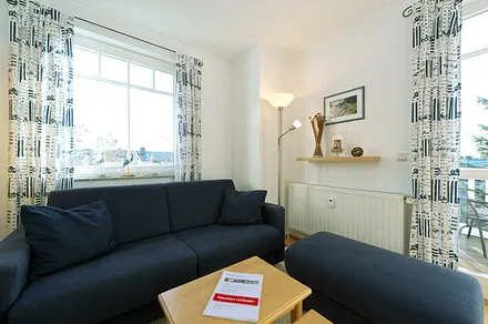 Sitzecke mit ausziehbarer Schlafcouch