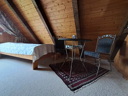 Sitzecke mit Tisch