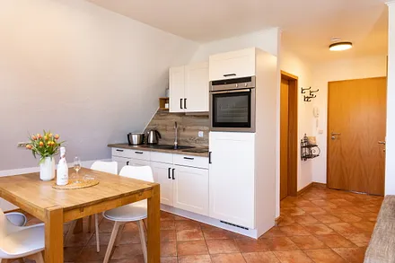 Küche mit Essbereich