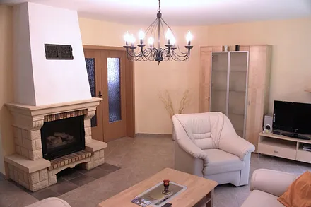 Das gemütliche Wohnzimmer ( ohne Kaminbenutzung) 