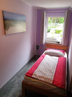 Schlafzimmer Kind - neue Matratze 2020 Bodyguard