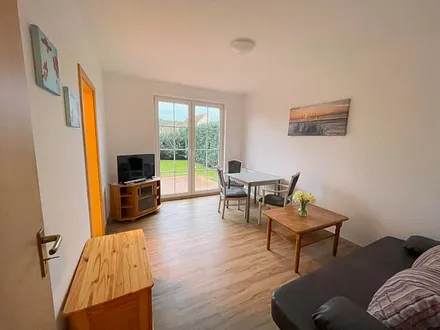 Wohnzimmer, Blickrichtung Terasse