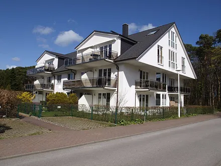 Strandstraße 7b, mit direktem Strandzugang