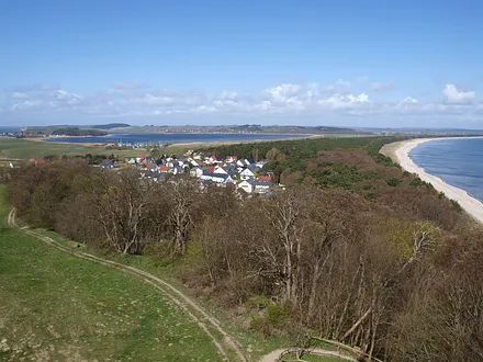 Blick vom Lotsenturm in Thiessow nach Klein Zicker, Groß Zicker bis zum Schloß Granitz (Binz).