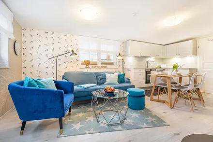 Das "Vogelhaus" wurde 2019 komplett saniert und neu möbliert. Herzlich willkommen!