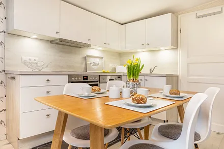 Hier der komfortable Essbereich.