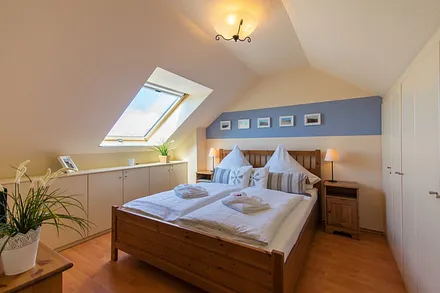 Gemütliches Schlafzimmer mit Boddenblick, TV-Sat. und DVD