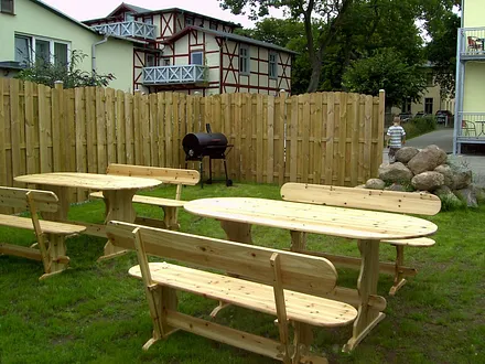 Garten mit Grillecke