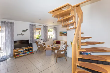 Treppenaufgang zum Obergeschoß