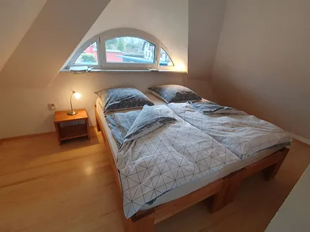 Schlafzimmer - Doppelbett