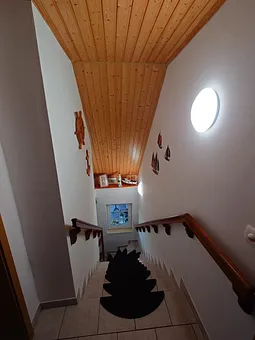 Treppenaufgang zur Ferienwohnung