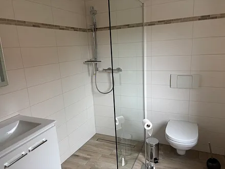 Bad mit Dusche
