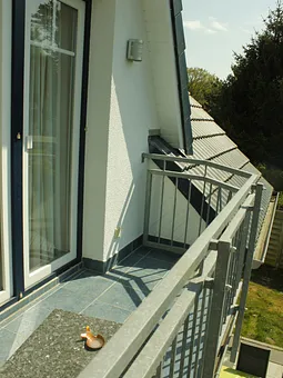 Balkon mit Blick ins Grüne