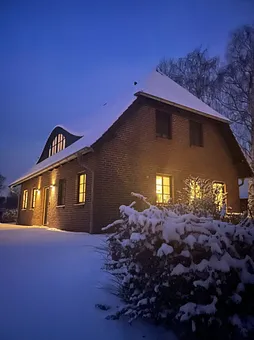 Winteransicht von der Kräutergartenseite