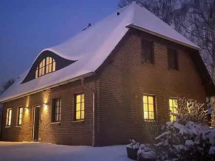 Winteransicht TARA's Hus