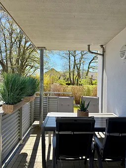 Blick auf die Terrasse