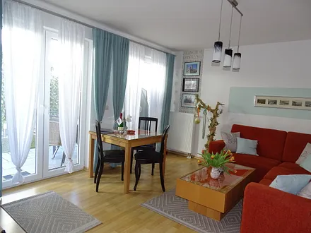 Esstisch im Wohnzimmer 