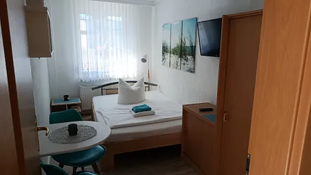 Zimmer unten
