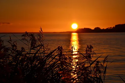 Sonnenuntergang am Achterwasser