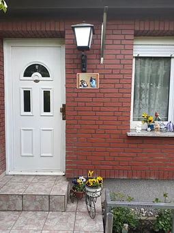 Eingangsbereich - Hofseite