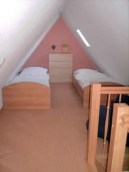 2. Schlafzimmer