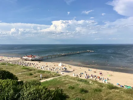 Inselimpression - Seebrücke und Strand Seebad Ahlbeck 