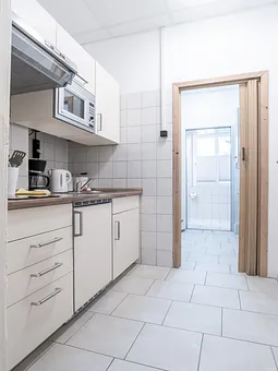 Villa See-Eck FeWo Erdgeschoss - Küchenzeile