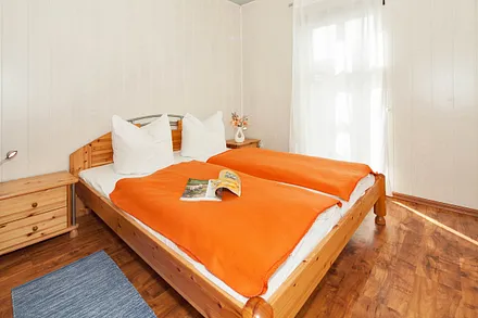 Ferienhaus Villa See-Eck - Schlafzimmer 1